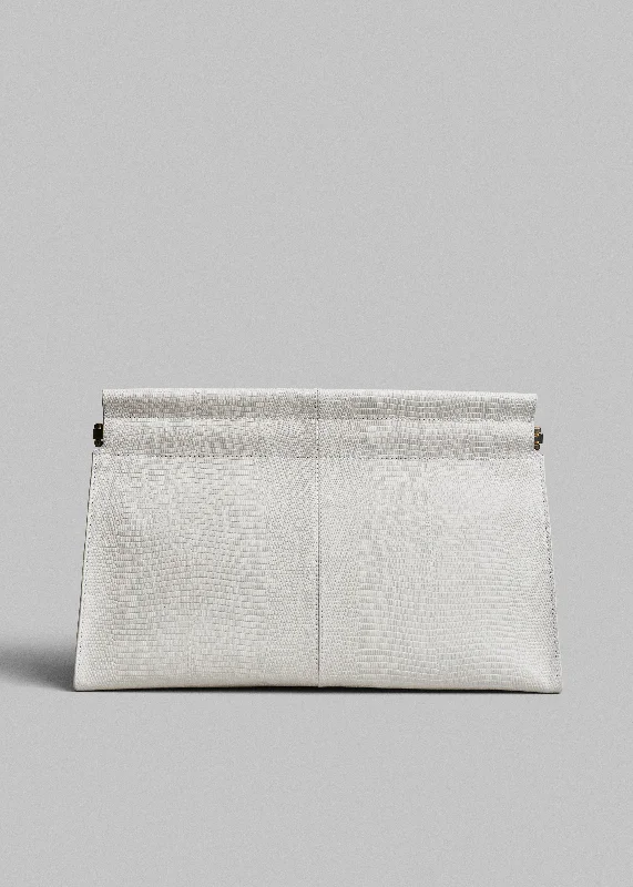 Medium Leather Clutch in - Ivory