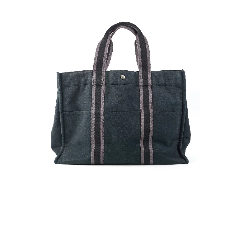 Handle bags with vibrant, patterned fabrics for a fun and energetic appearance-Hermes MM Fourre Tout Bag Black