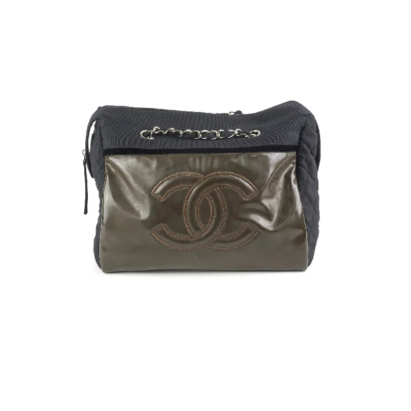 Stylish handle bags with mixed materials for a modern, textured look-Chanel CC Logo Black Khaki Tote Bag