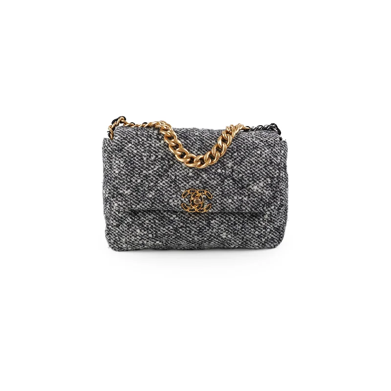 Best handle bags with woven straw materials for a light and summer-ready look-Chanel 19 Tweed Medium/Large Flap Bag Grey/Black