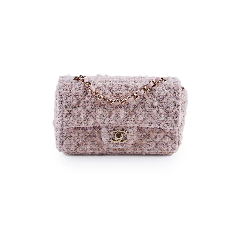 Best handle bags with soft leather material for a comfortable, refined feel-Chanel Tweed Mini Rectangular Light Pink Microchip 2024