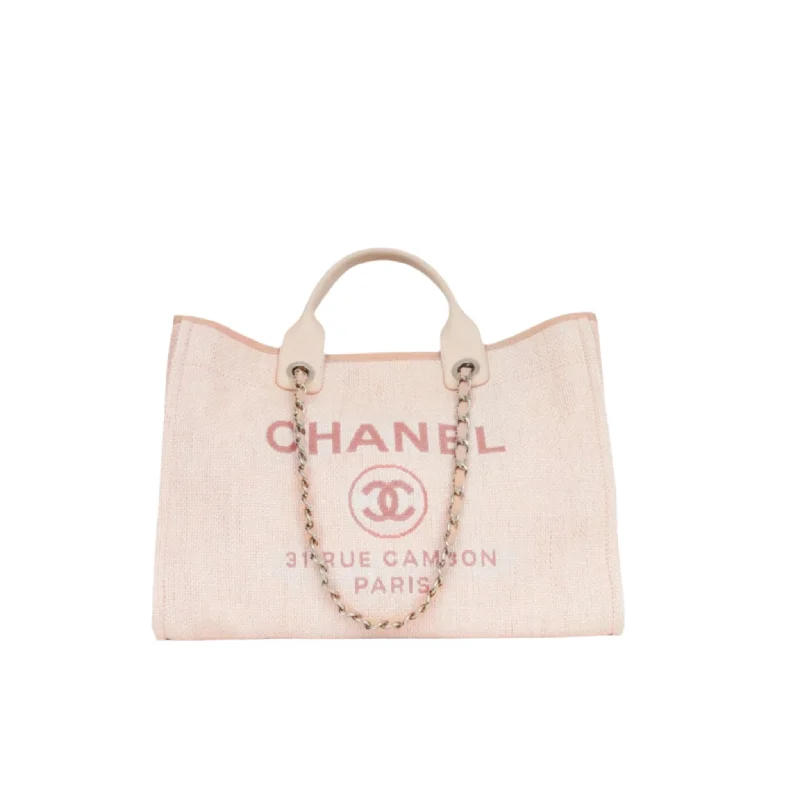 Tote bags with pastel colors for softness -Chanel Deauville - Large