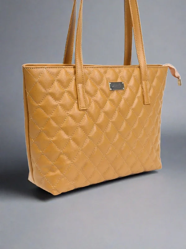 Handle bags with soft suede material for a plush and refined appearance-Quilted Pattern Shoulder Tote Bag