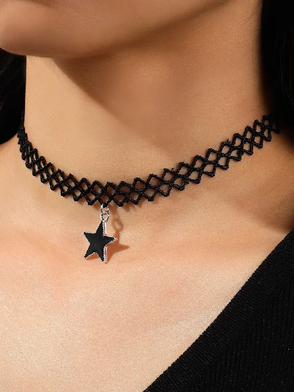 Handle bags with sleek, clean lines for a sophisticated, minimalist appeal-Star Charm Choker