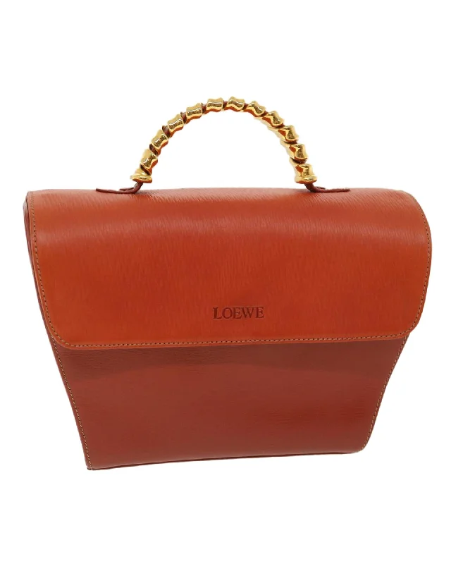 Handle bags with custom engravings for a personalized and meaningful gift-LOEWE Twist Hand Bag Leather Red