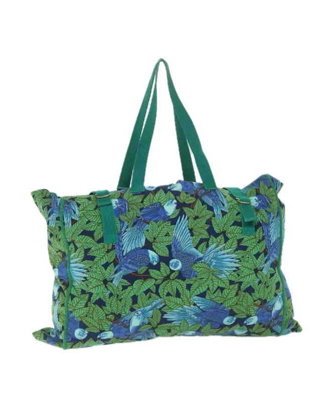 Handle bags with quilted patterns for a timeless, classic design-Green Canvas Tote Bag